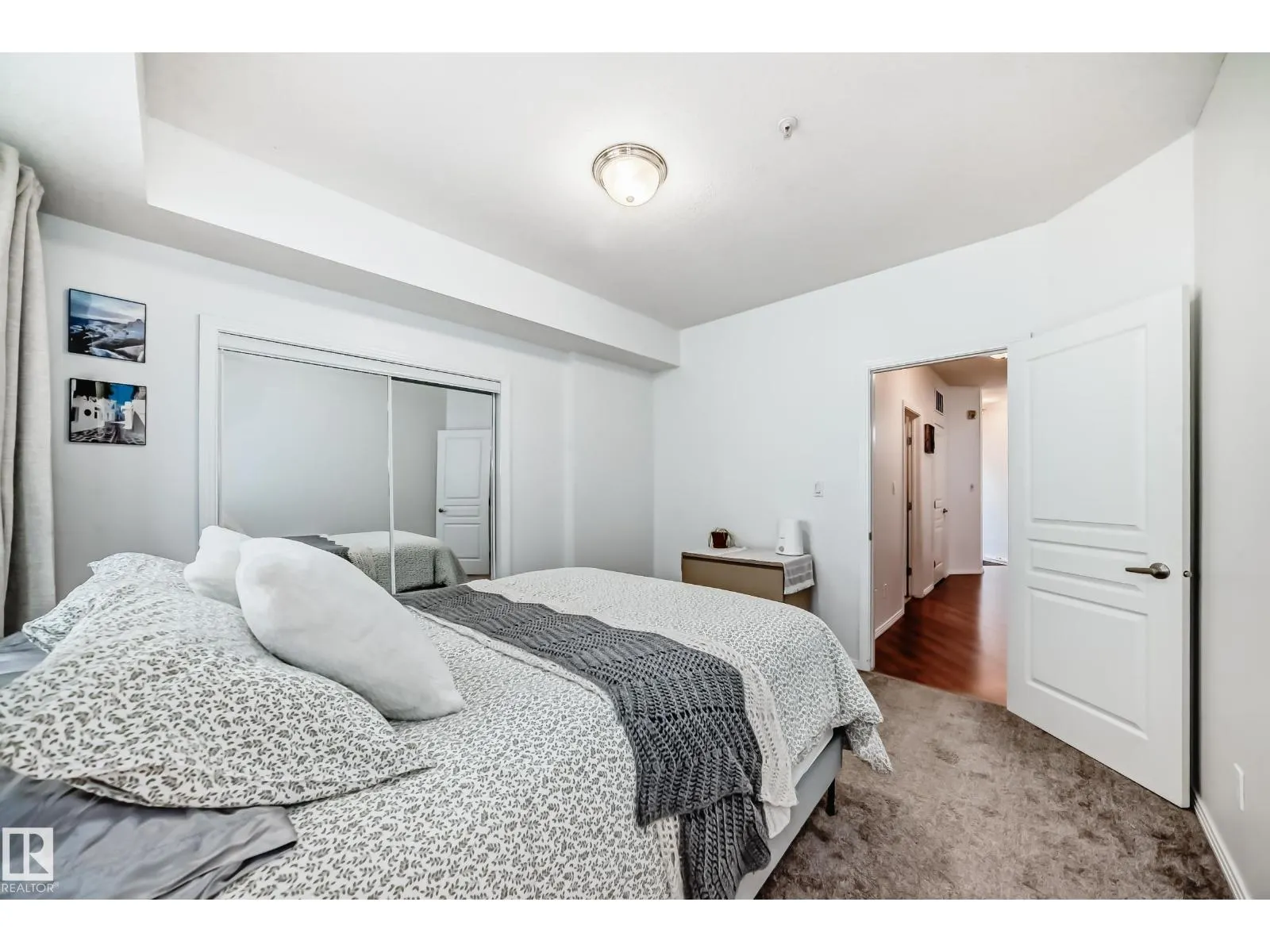 #223 10407 122 ST NW