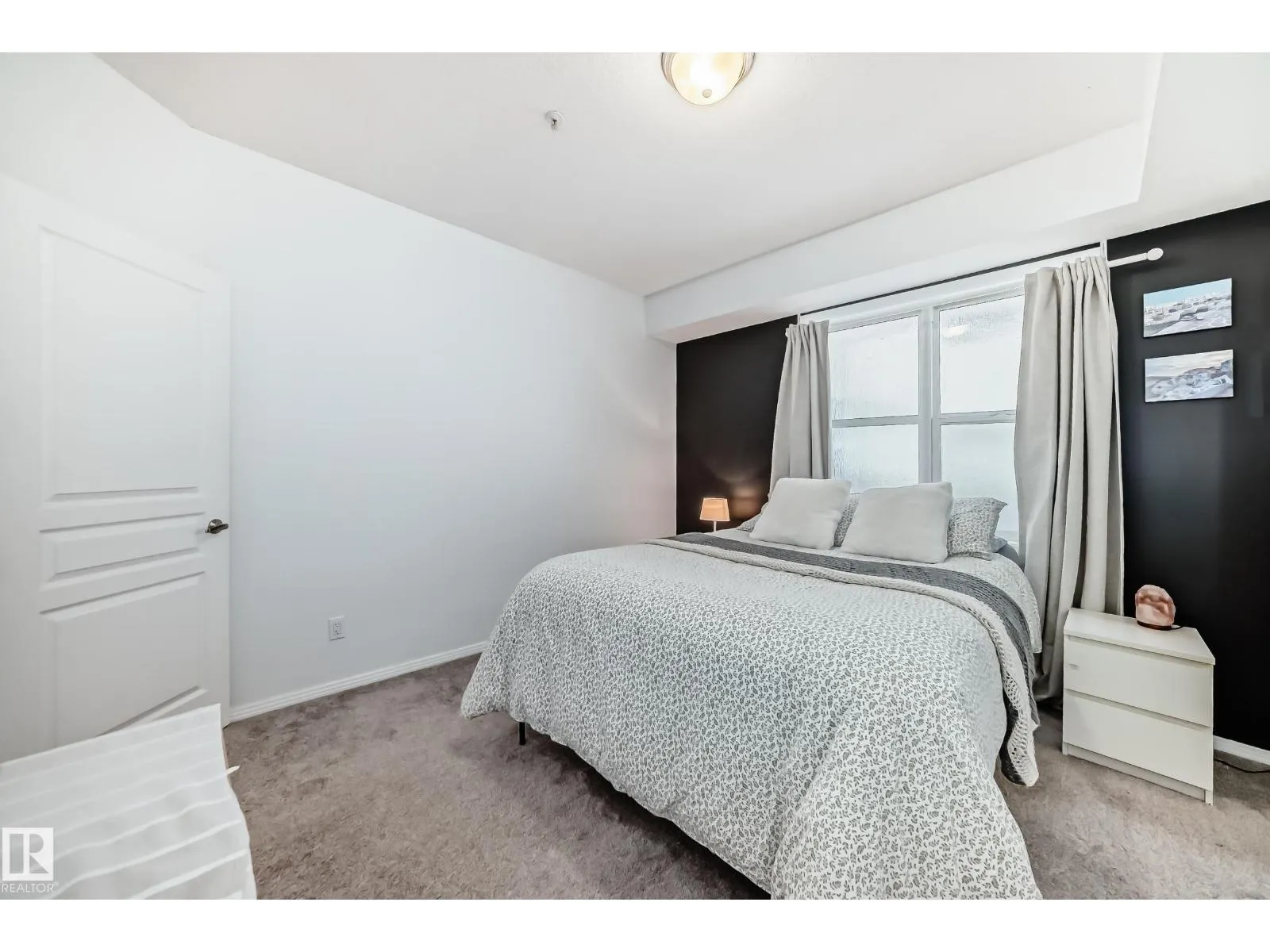 #223 10407 122 ST NW
