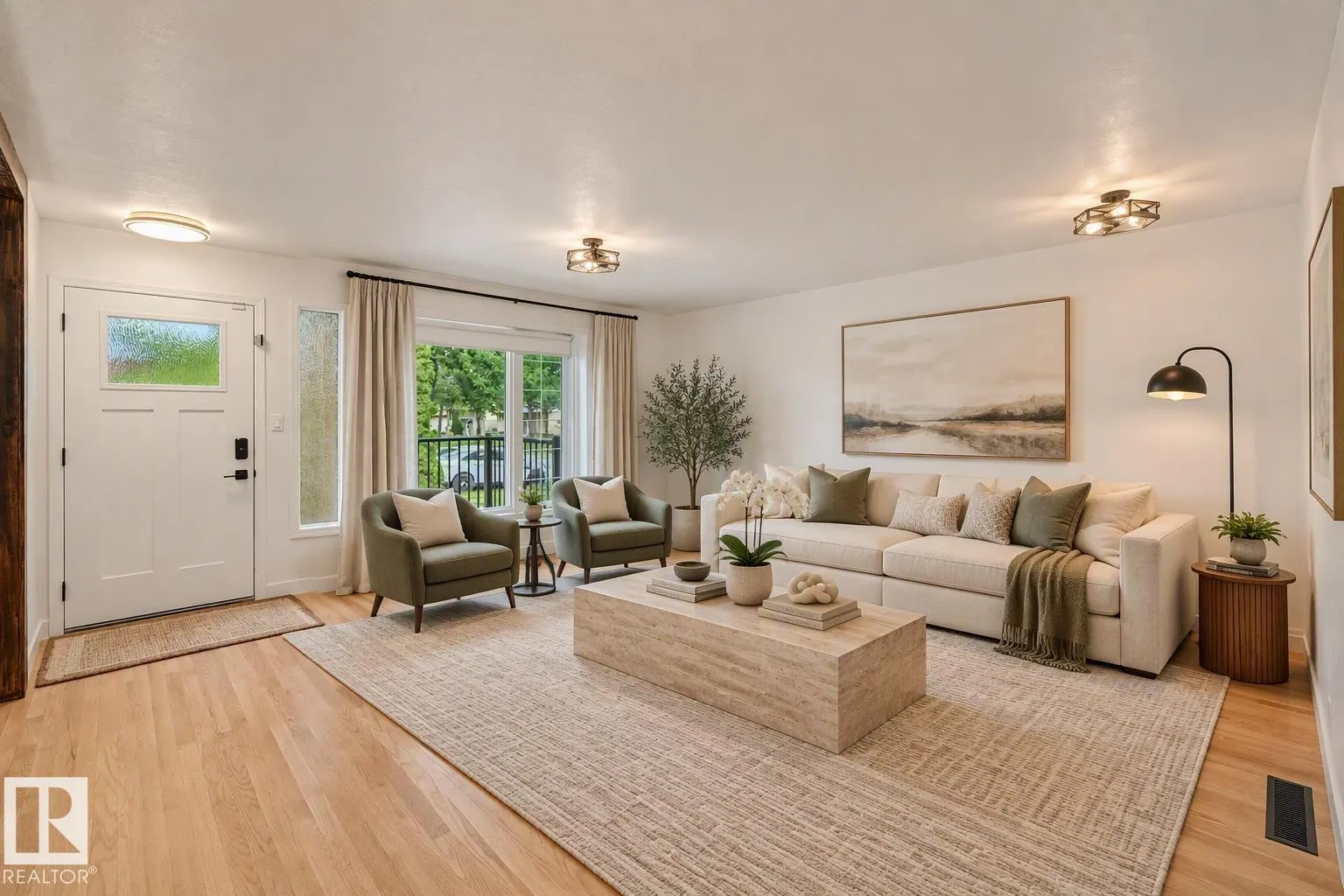 160 Mission AV