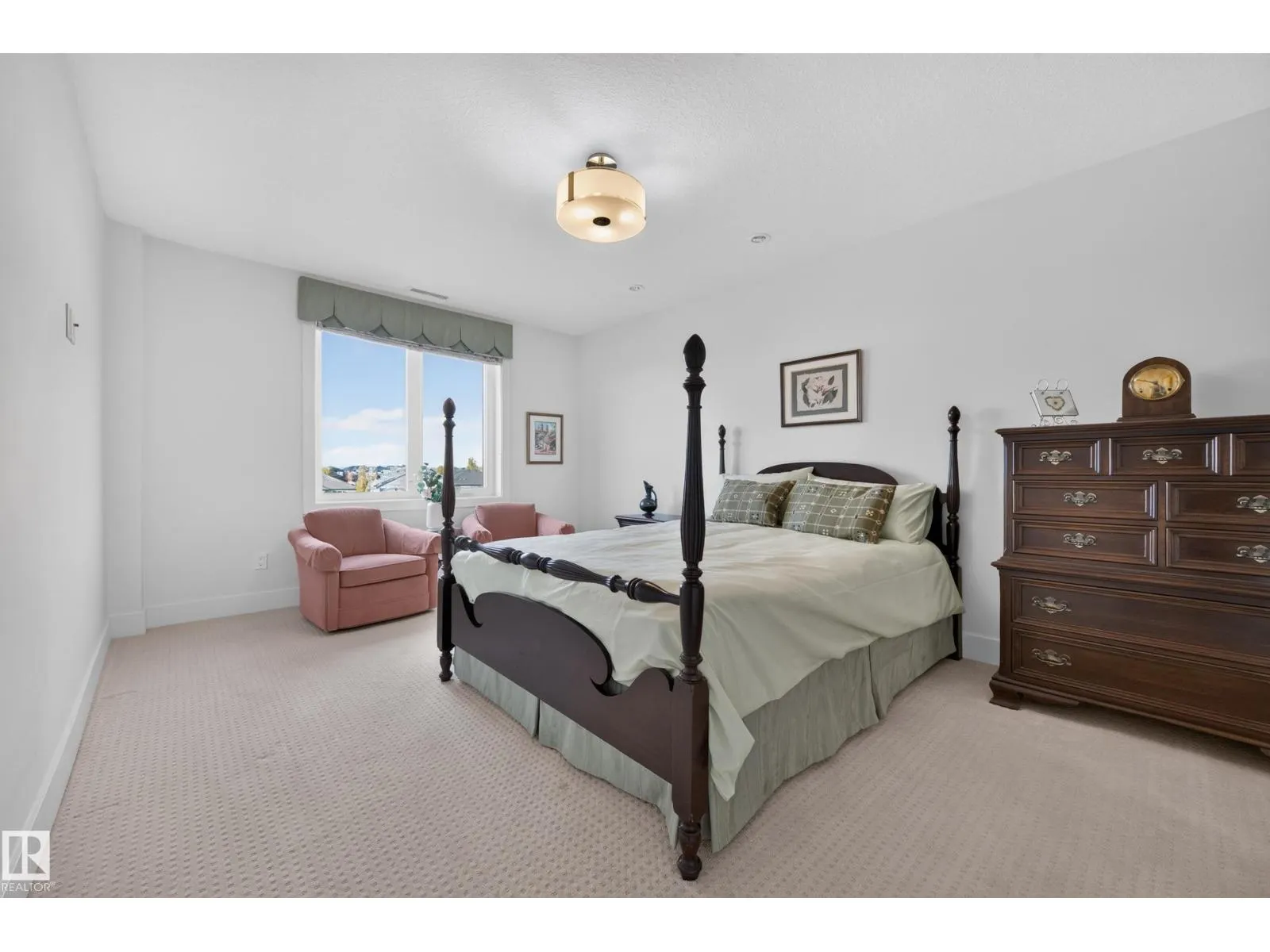 #403 1350 WINDERMERE WY SW