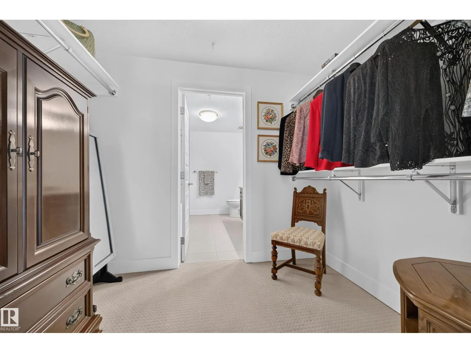 #403 1350 WINDERMERE WY SW