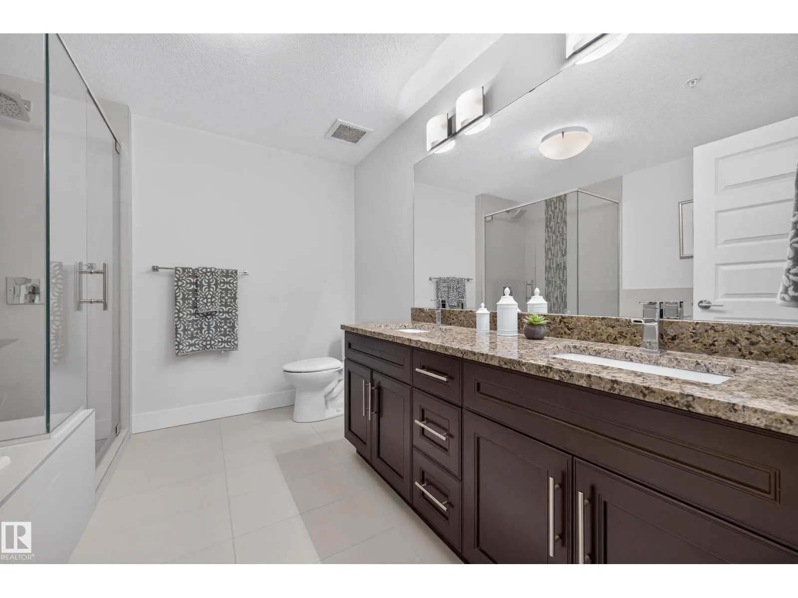 #403 1350 WINDERMERE WY SW