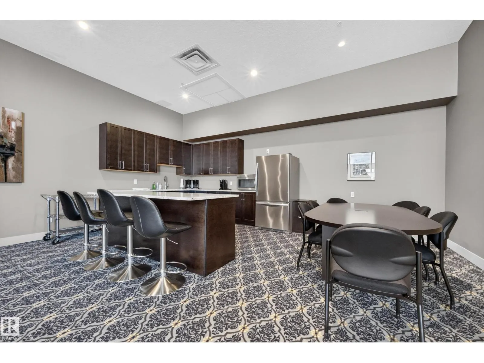 #403 1350 WINDERMERE WY SW