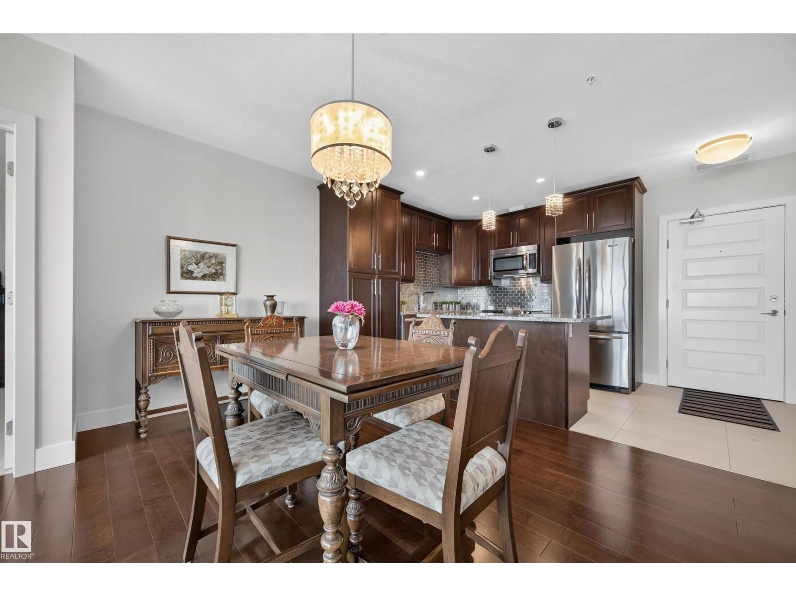 #403 1350 WINDERMERE WY SW