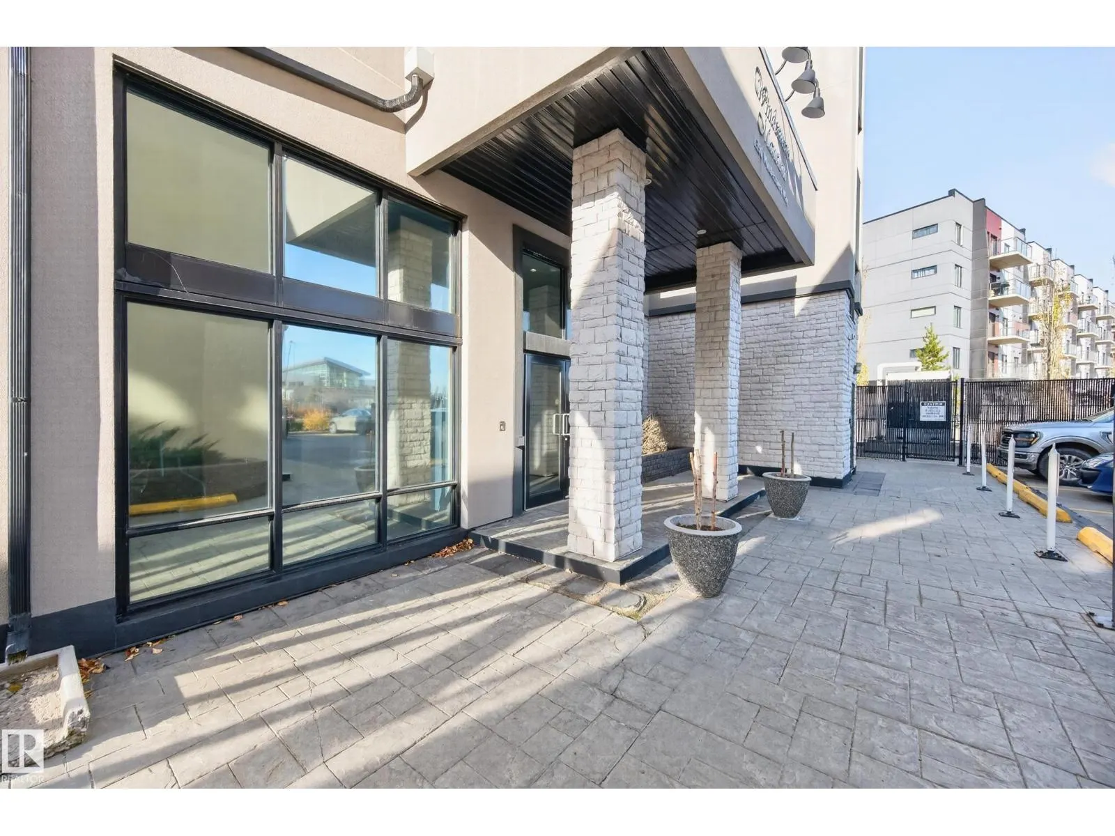 #403 1350 WINDERMERE WY SW