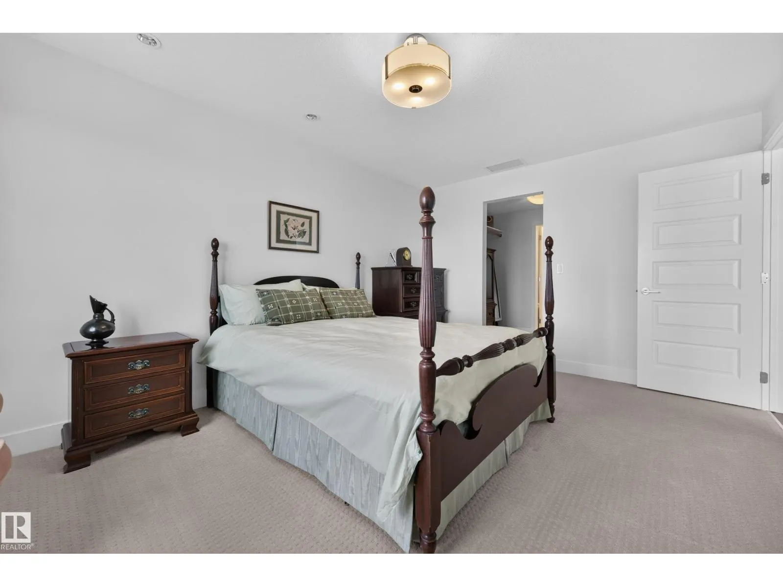 #403 1350 WINDERMERE WY SW