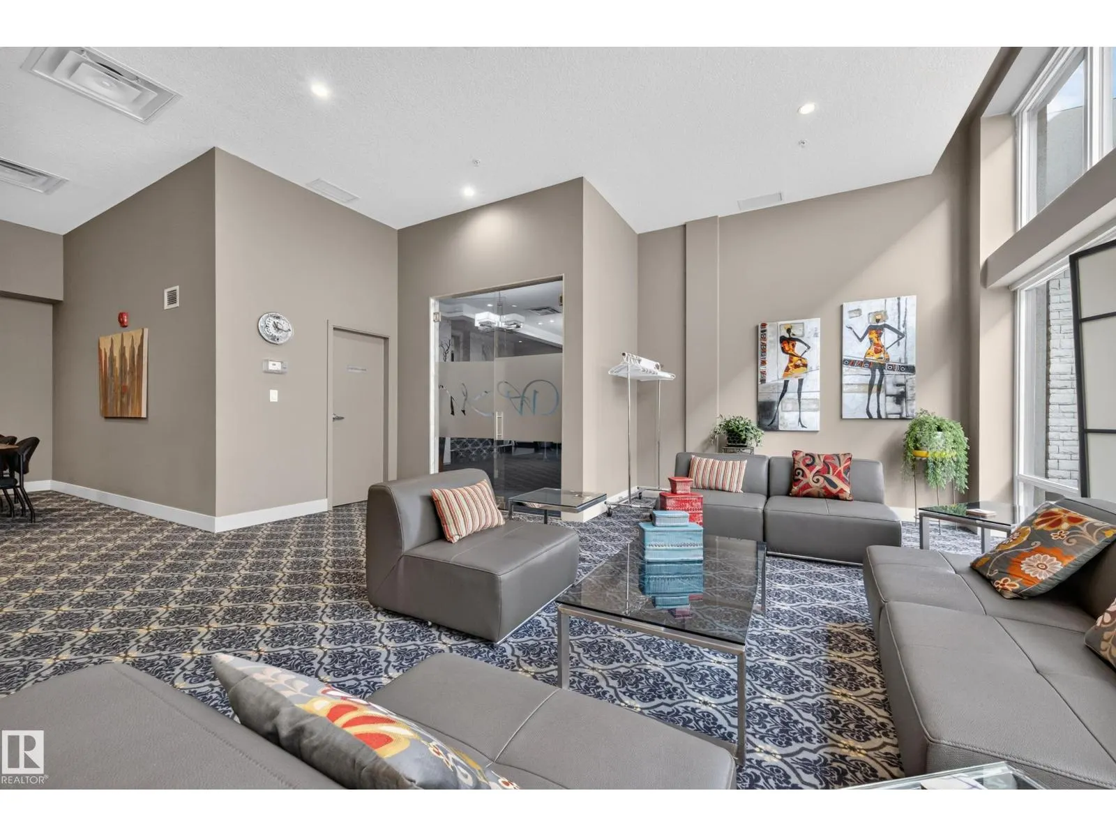 #403 1350 WINDERMERE WY SW