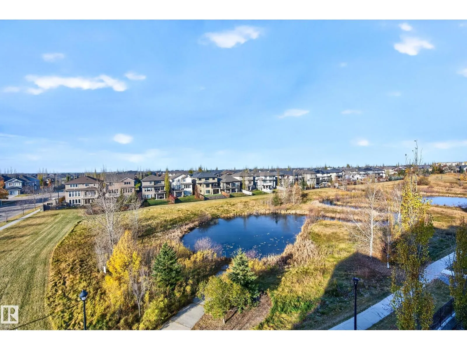 #403 1350 WINDERMERE WY SW