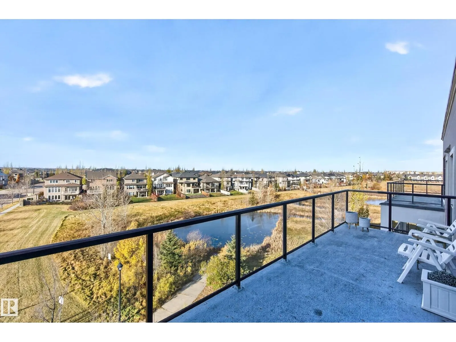 #403 1350 WINDERMERE WY SW
