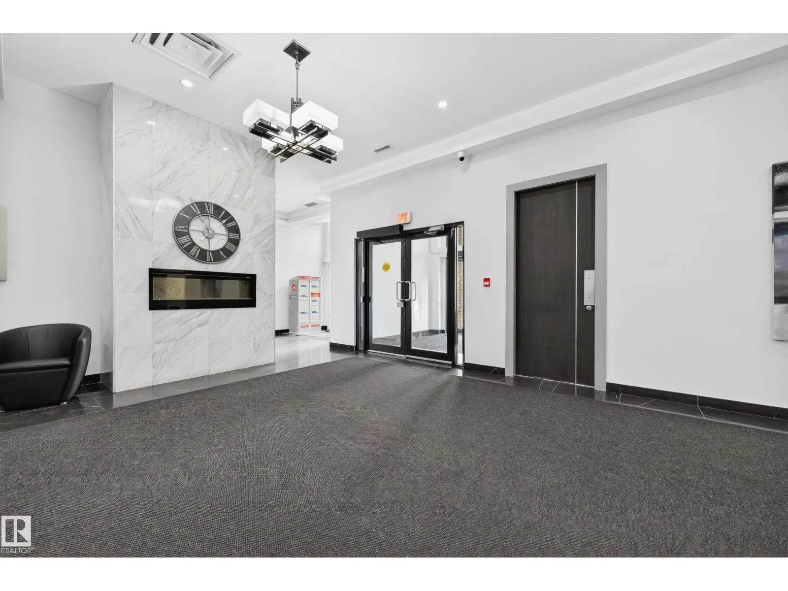 #403 1350 WINDERMERE WY SW
