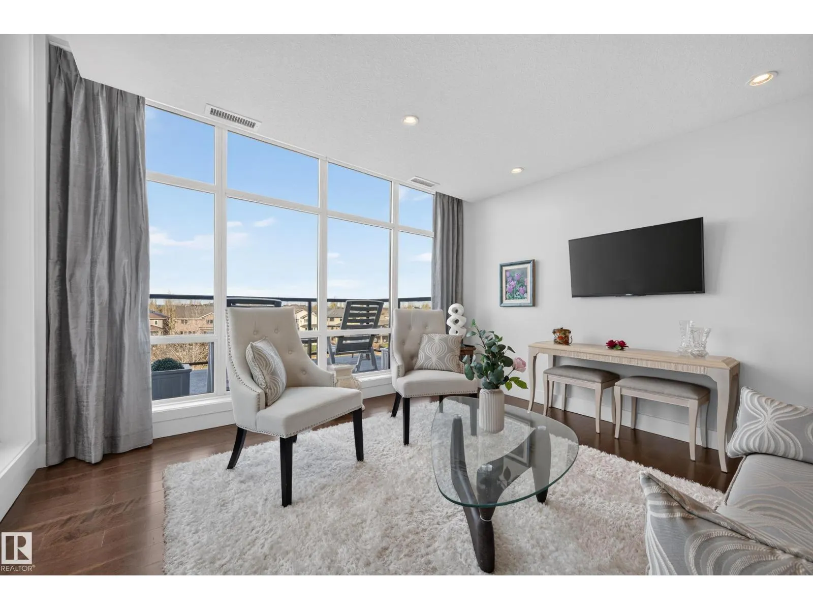#403 1350 WINDERMERE WY SW