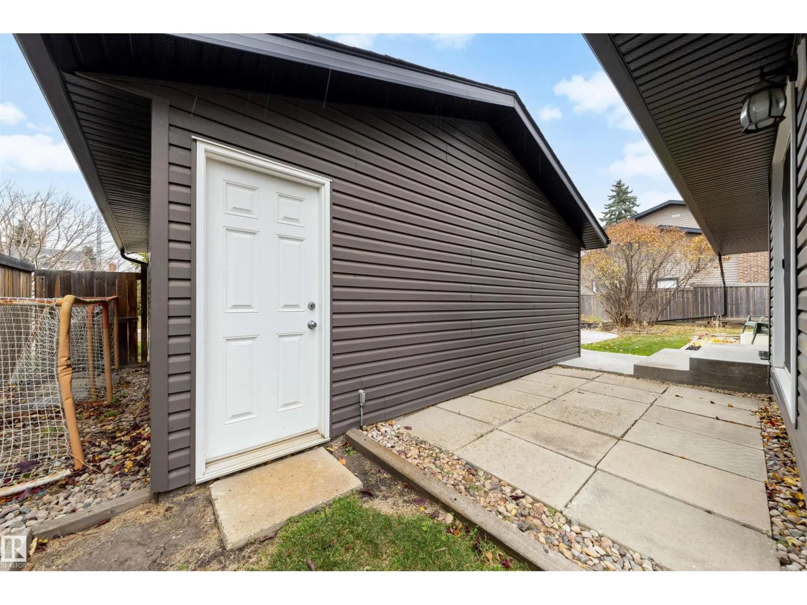 11233 34A AV NW