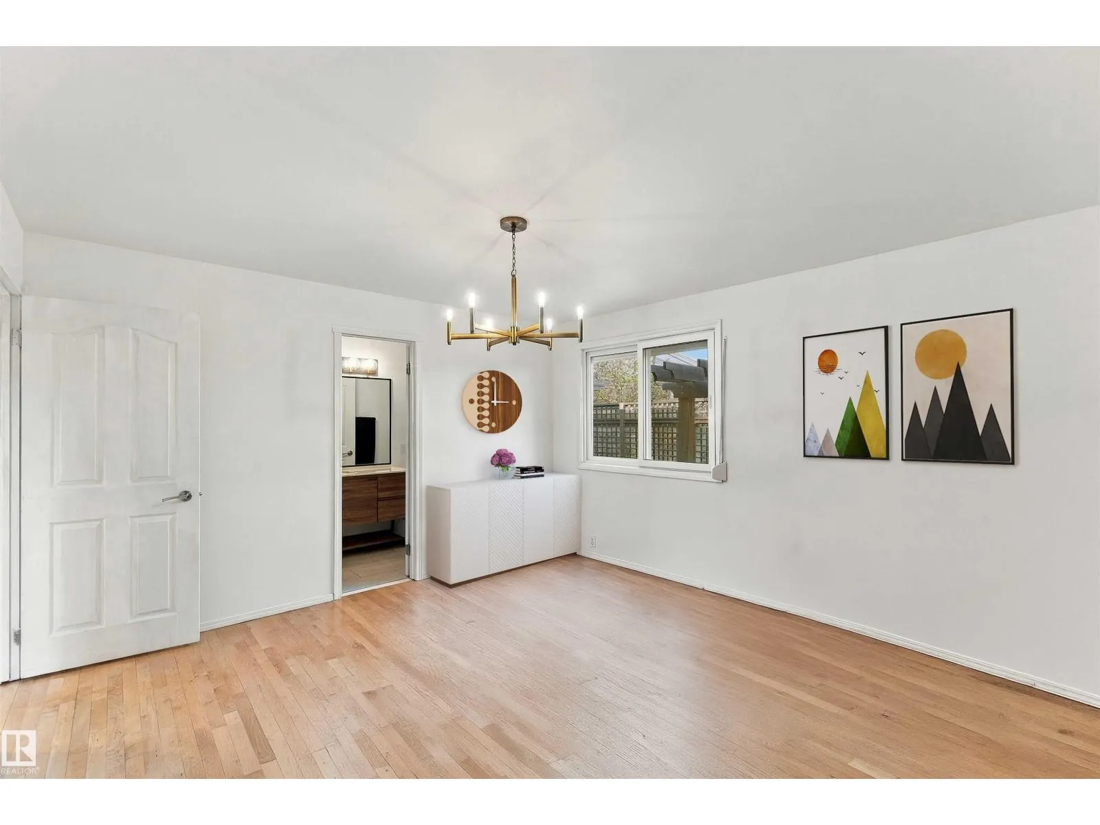 16 BEAUVISTA DR