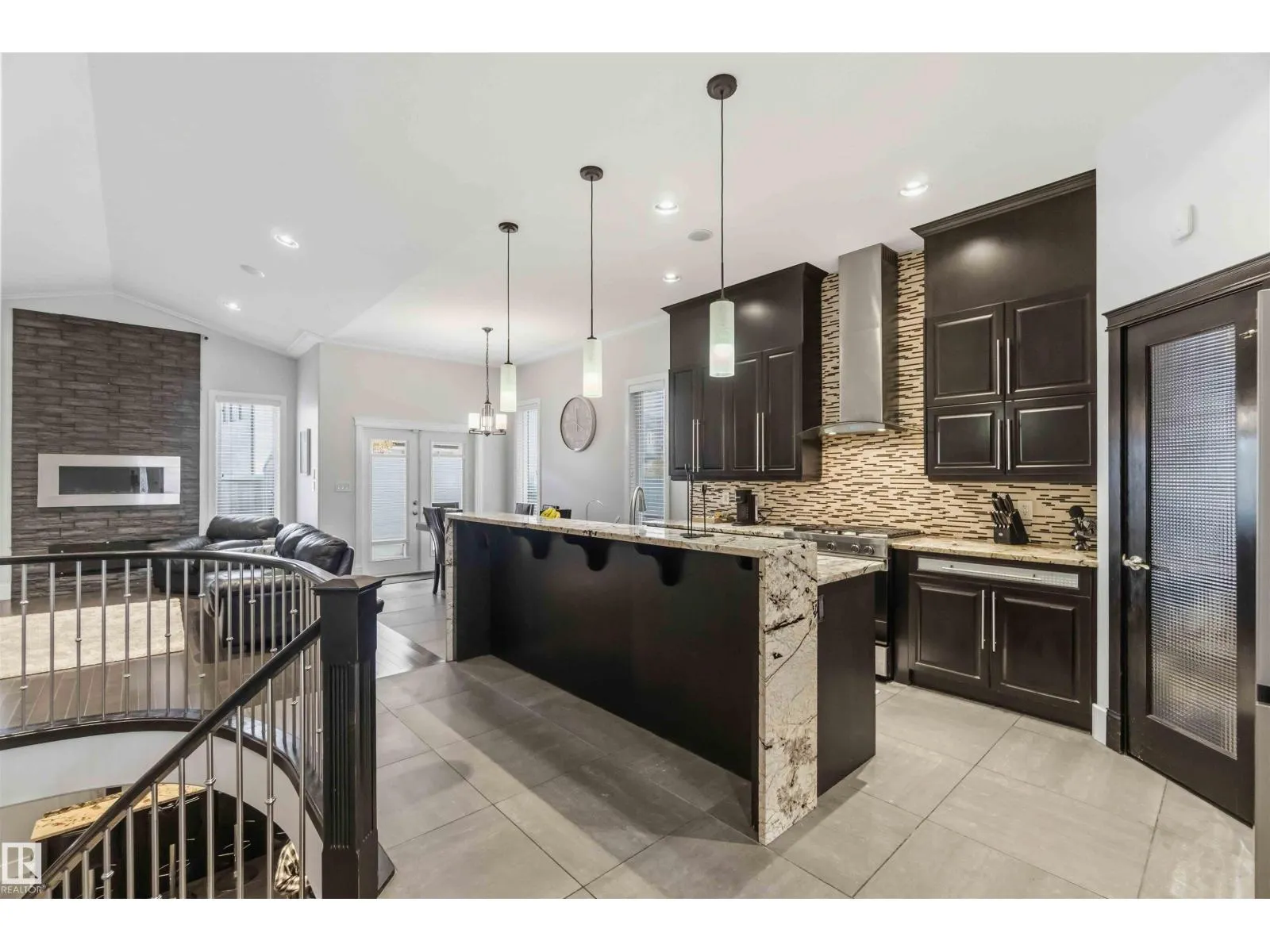 17531 110 ST NW