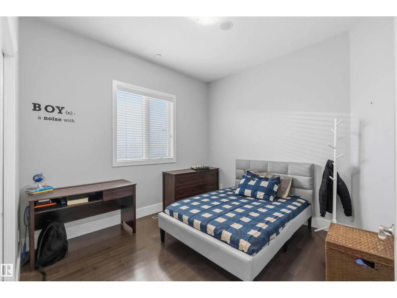 17531 110 ST NW
