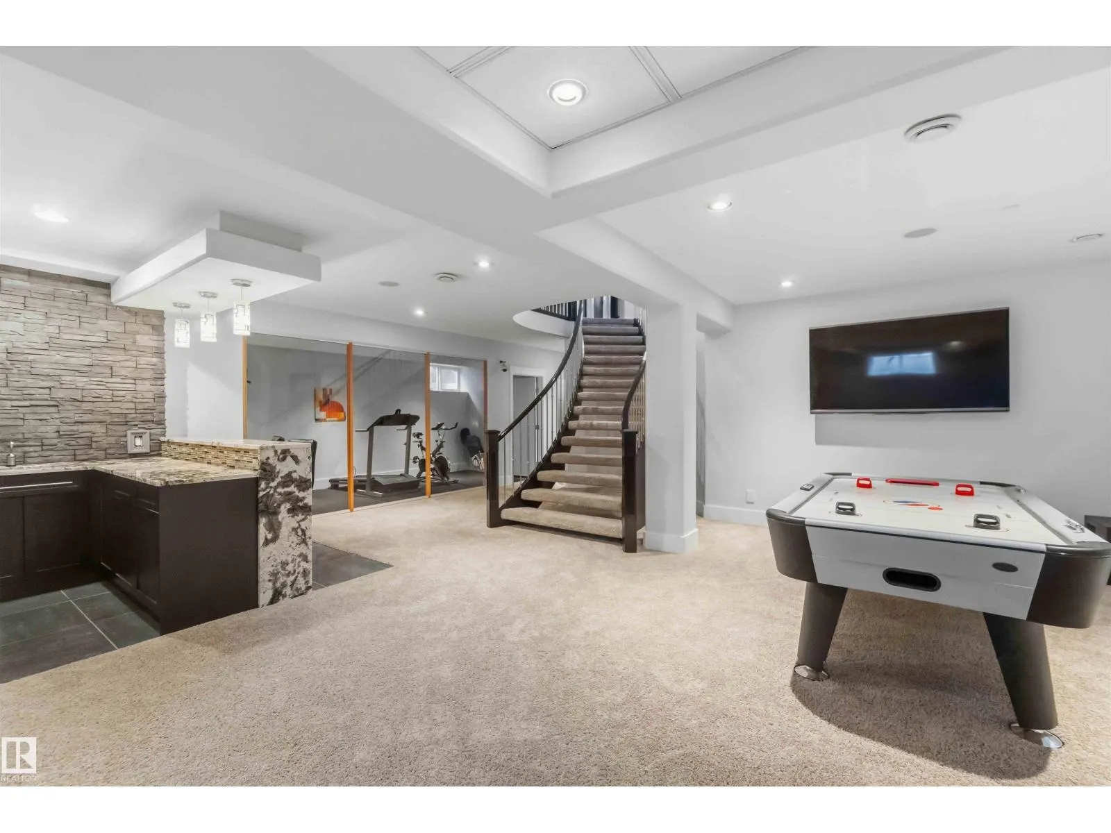 17531 110 ST NW