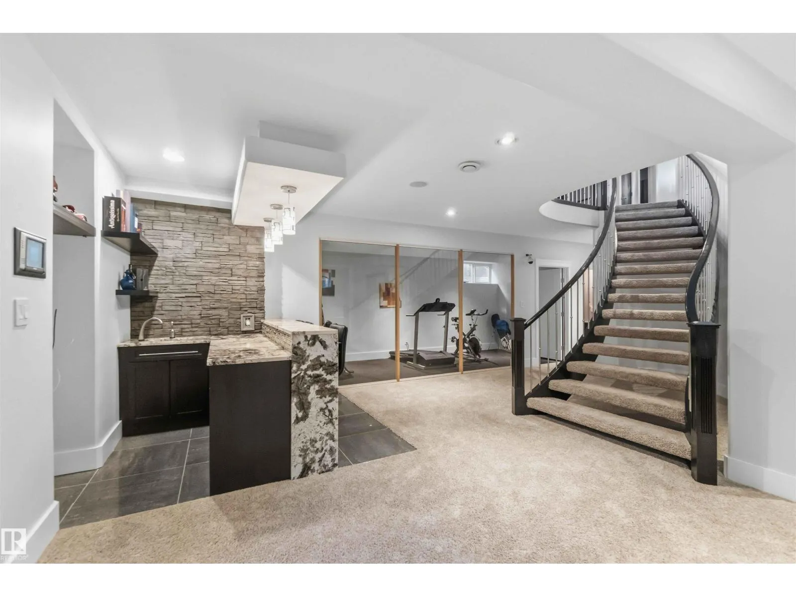 17531 110 ST NW