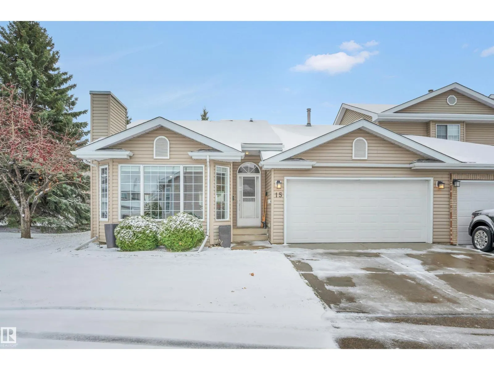 #15 20 DEERBOURNE DR