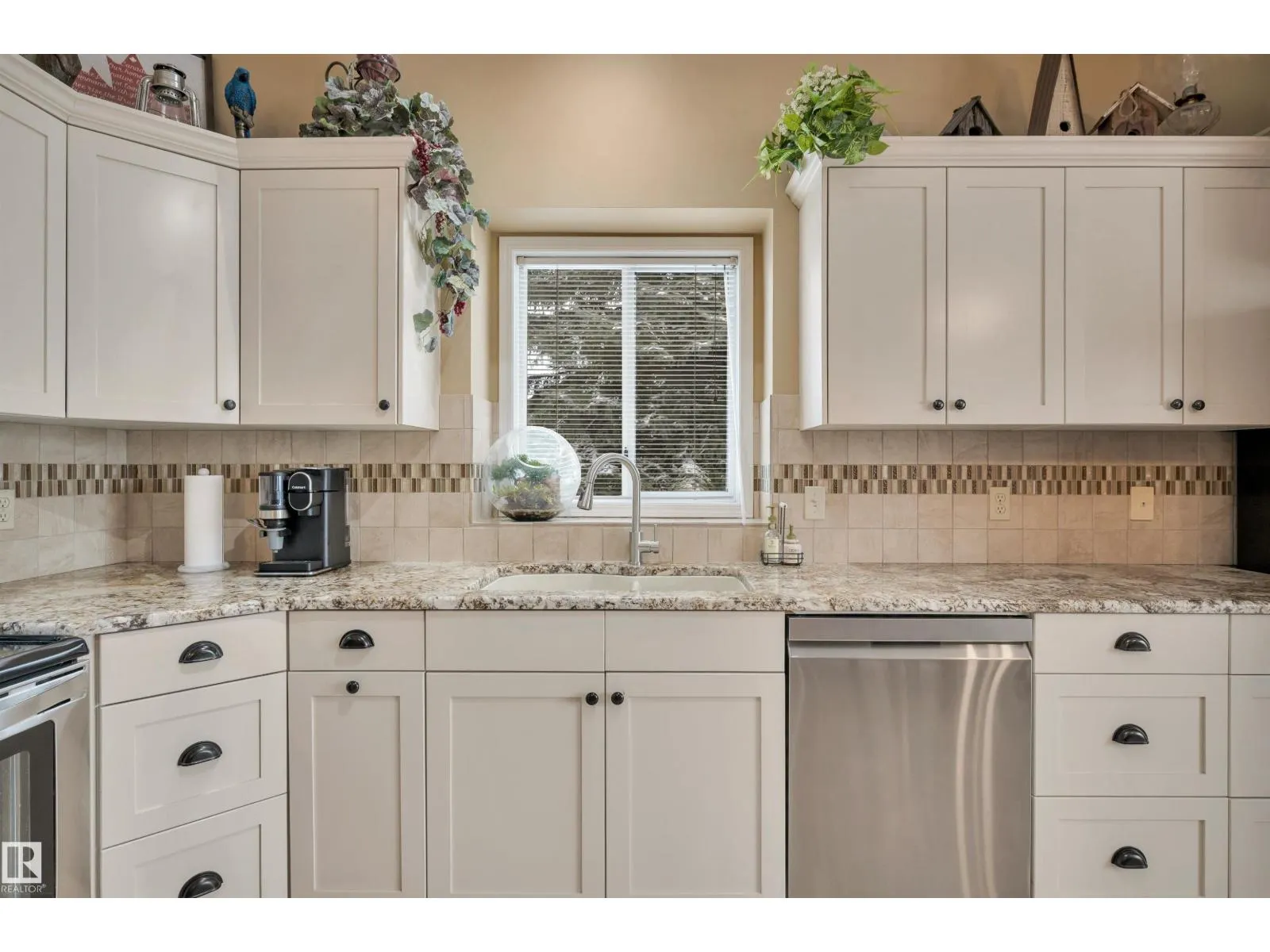 #15 20 DEERBOURNE DR