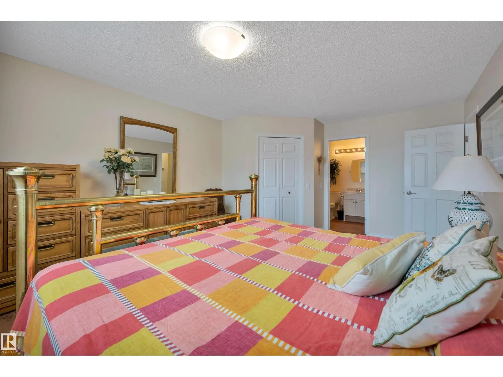 #15 20 DEERBOURNE DR