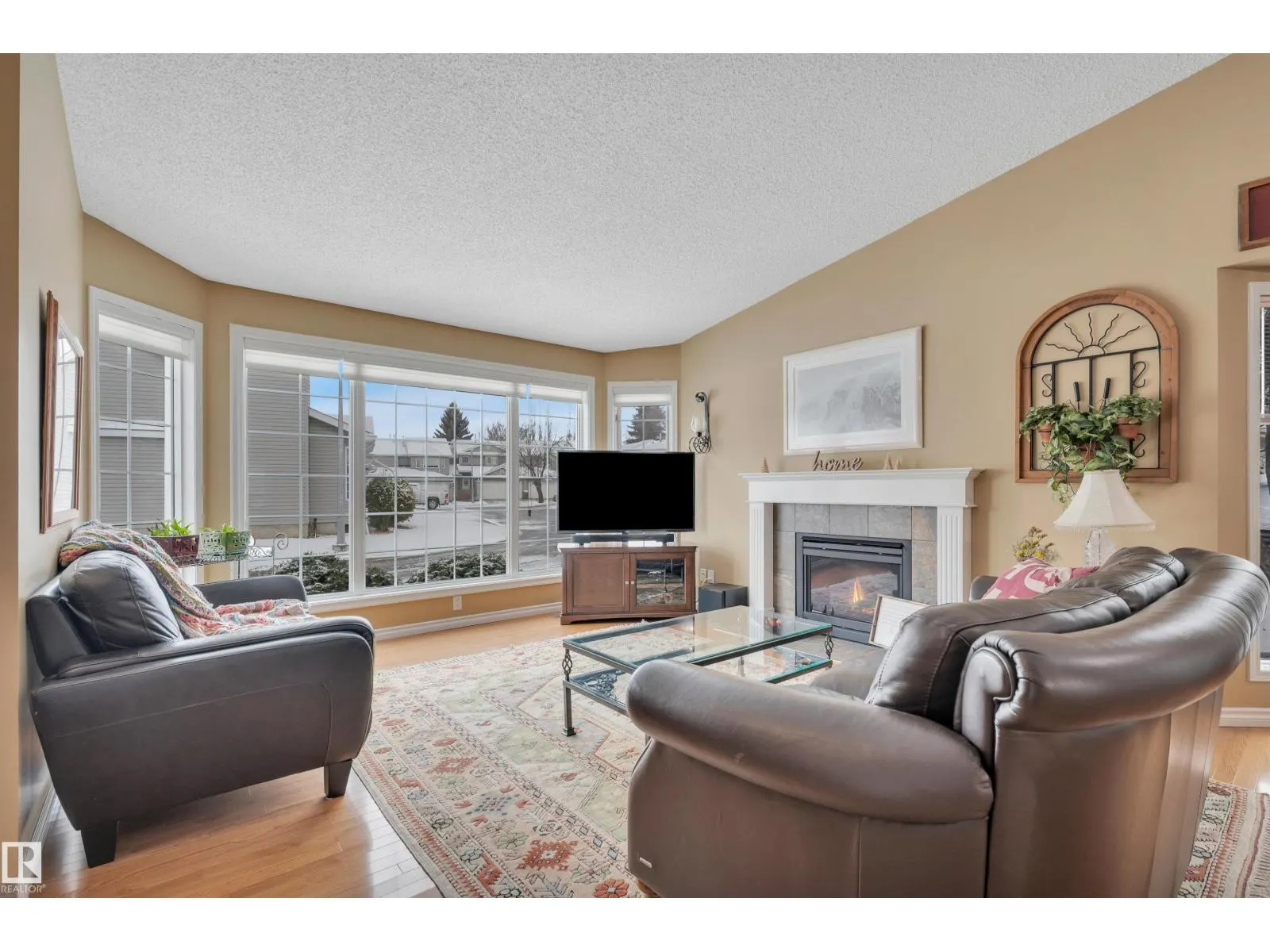 #15 20 DEERBOURNE DR