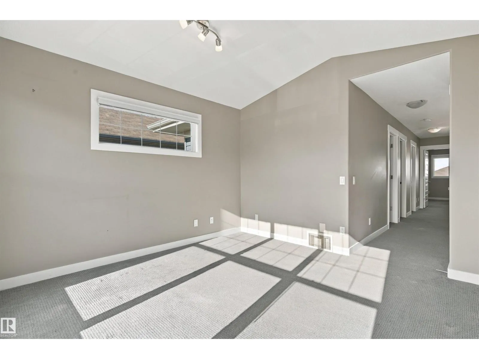 1926 Chapman Road SW