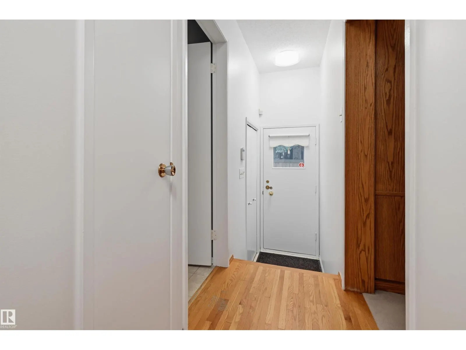 88 QUESNELL RD NW
