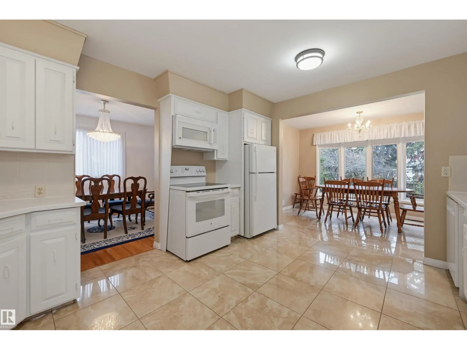 88 QUESNELL RD NW