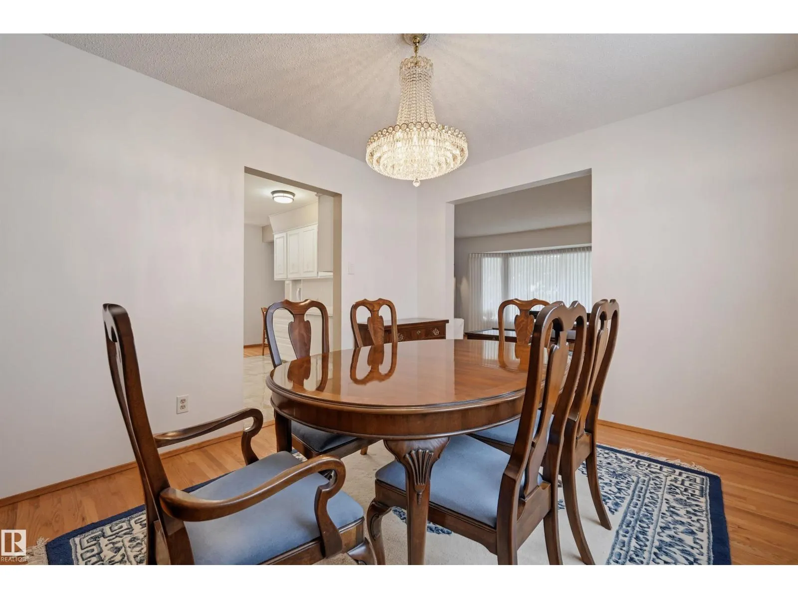 88 QUESNELL RD NW