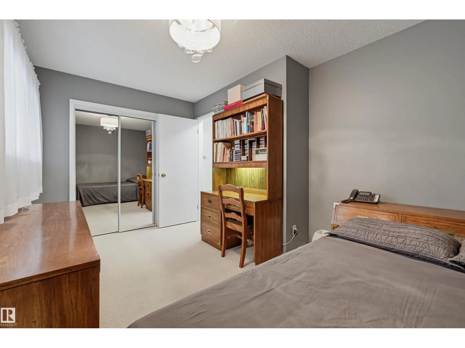 88 QUESNELL RD NW