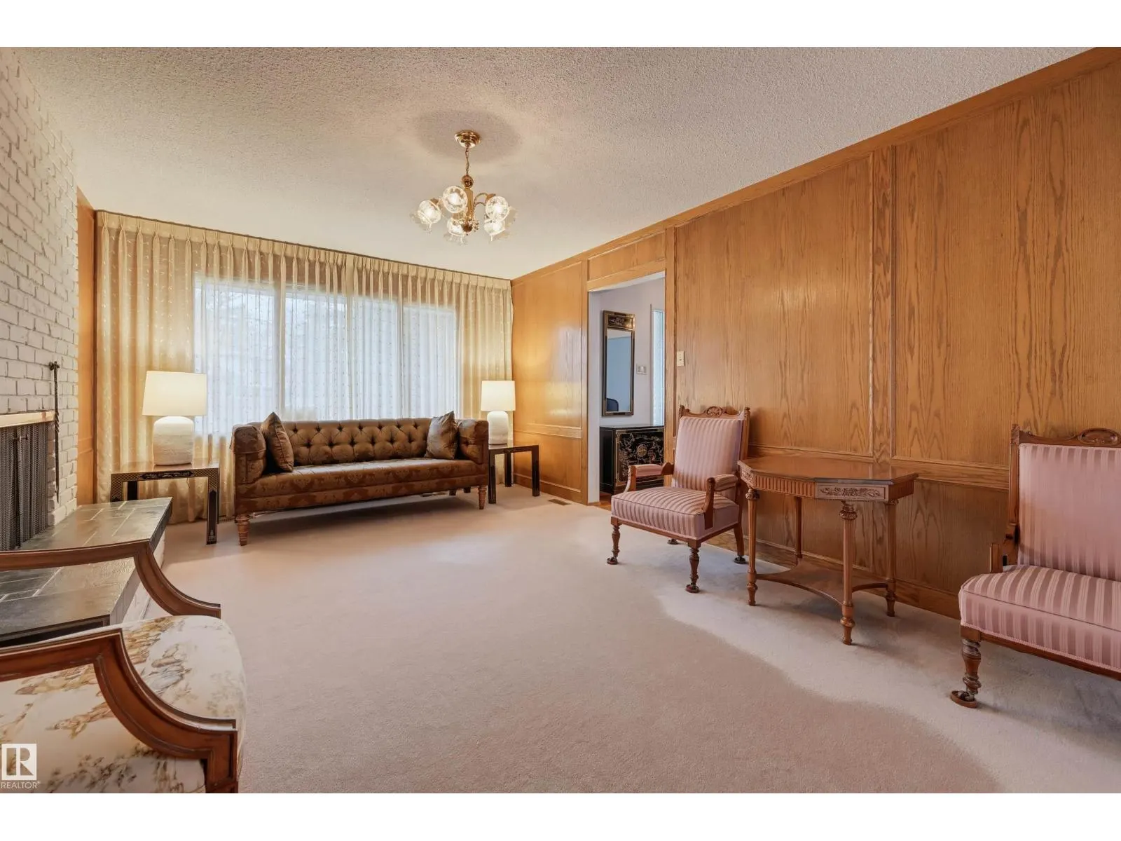 88 QUESNELL RD NW