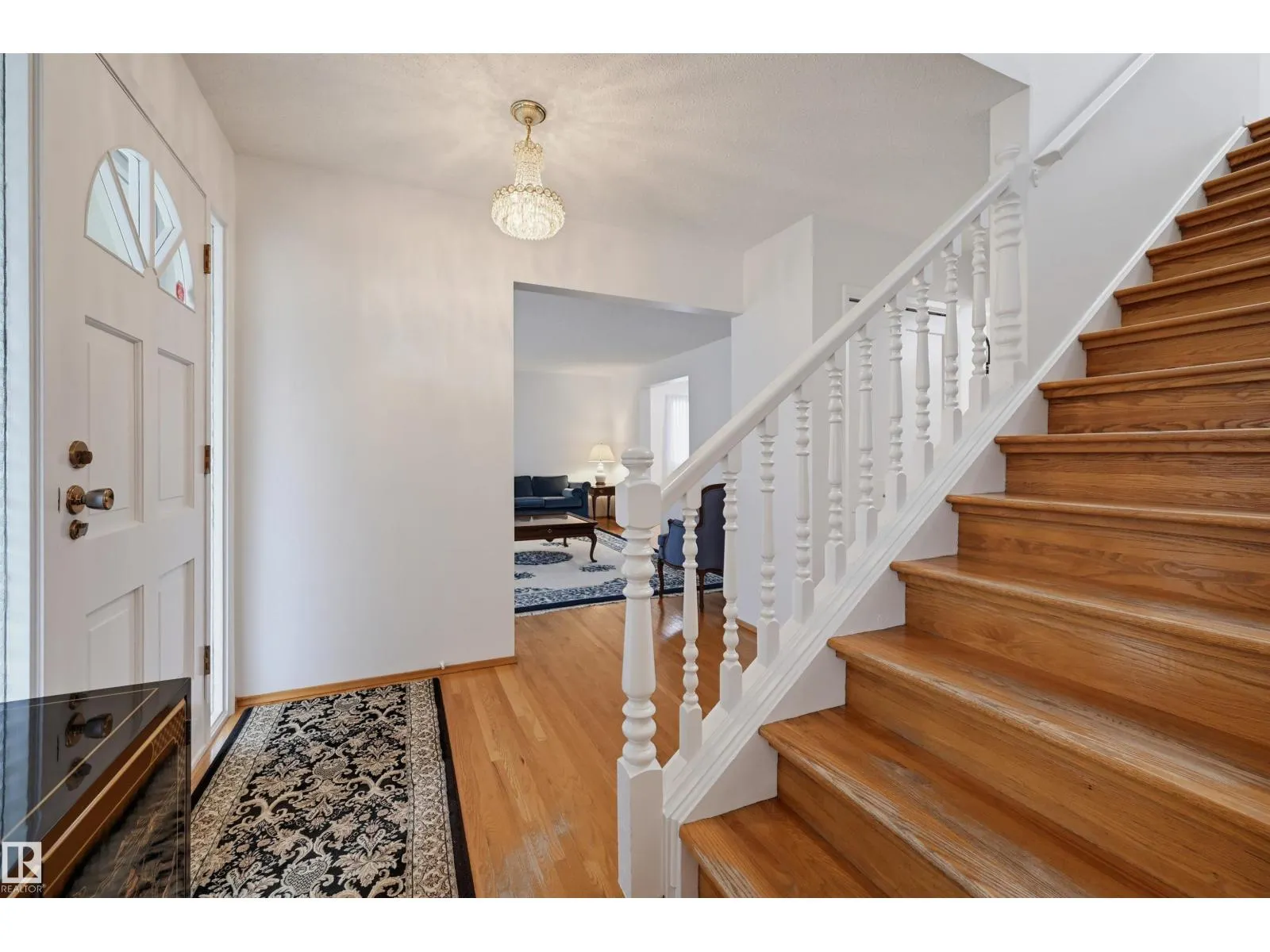 88 QUESNELL RD NW