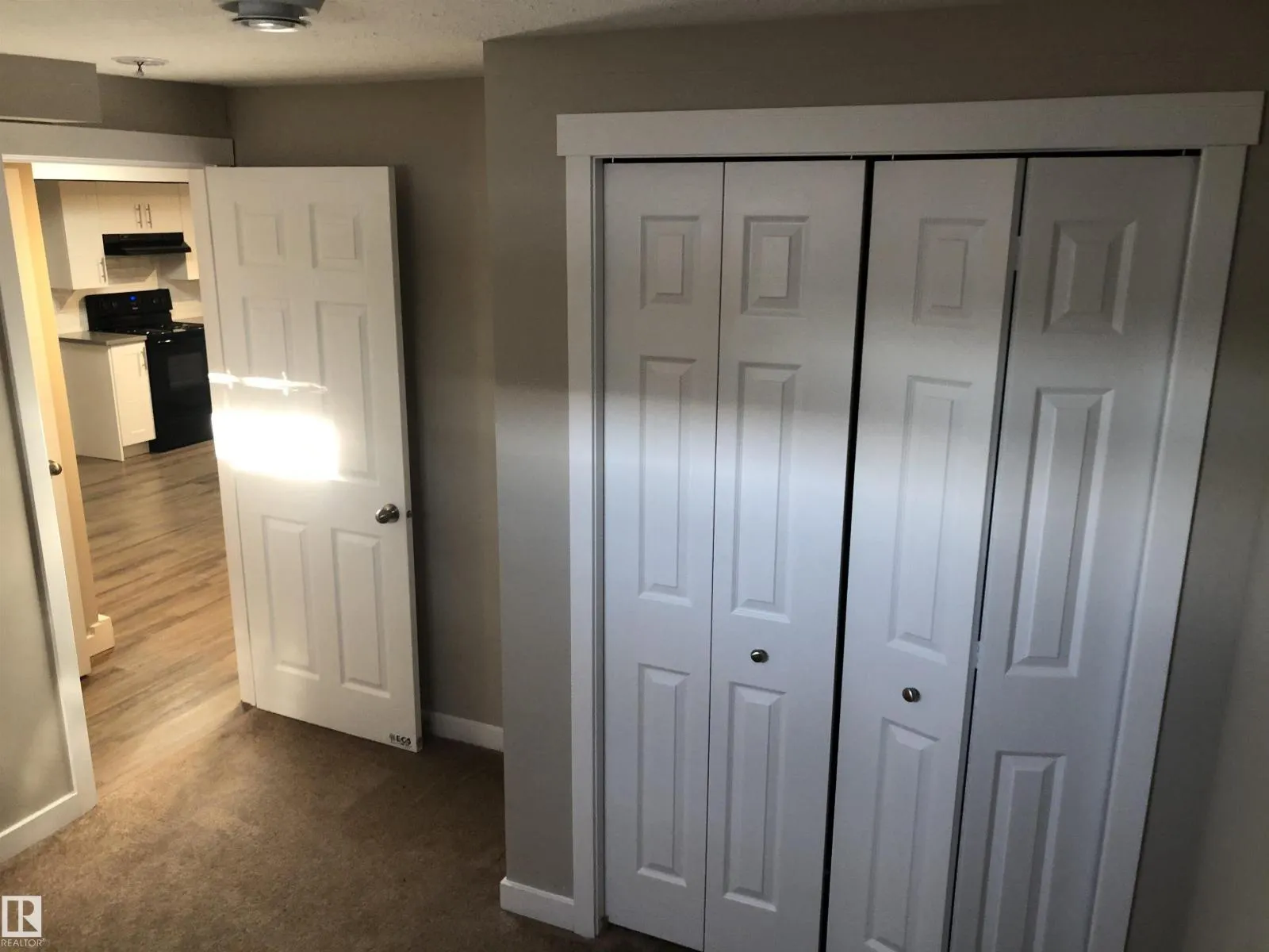 7227 152A AV NW
