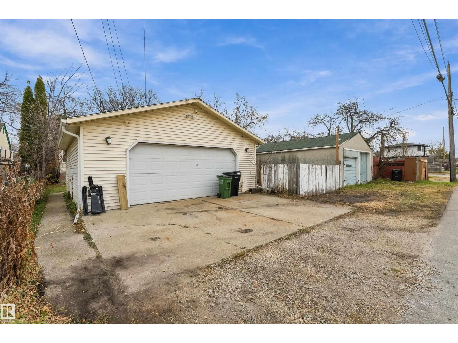 12210 95 ST NW