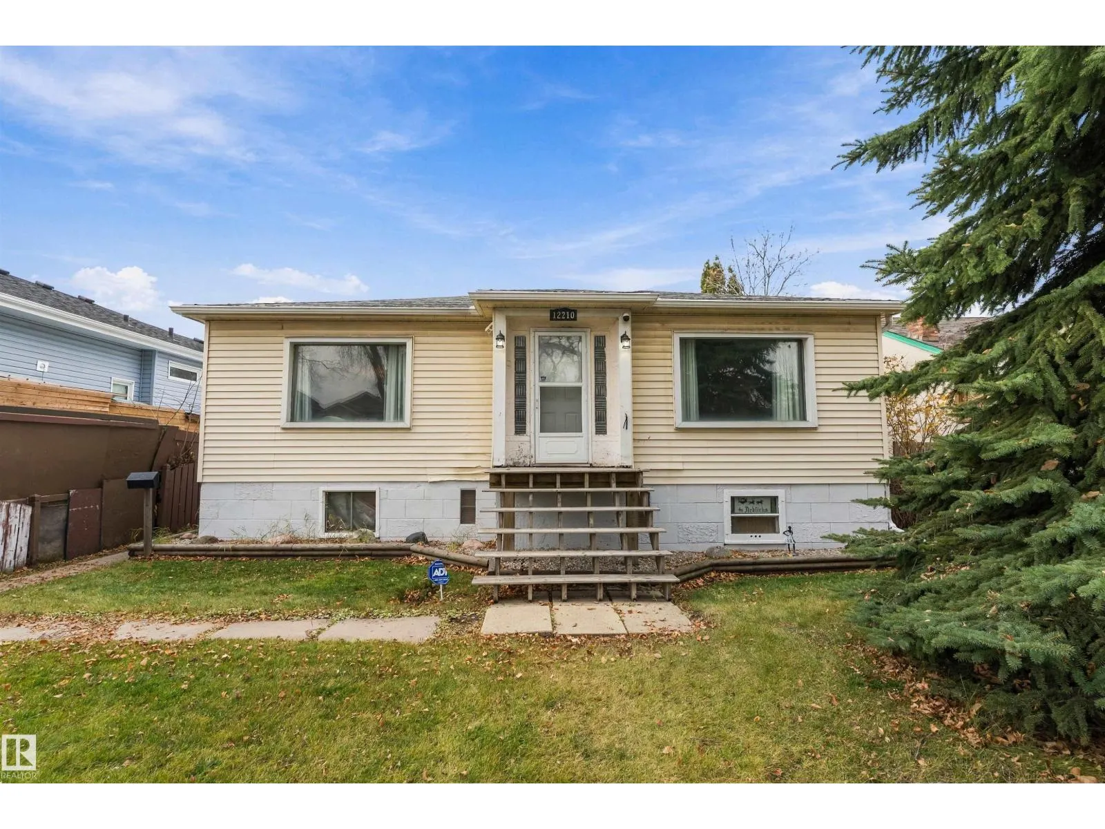 12210 95 ST NW