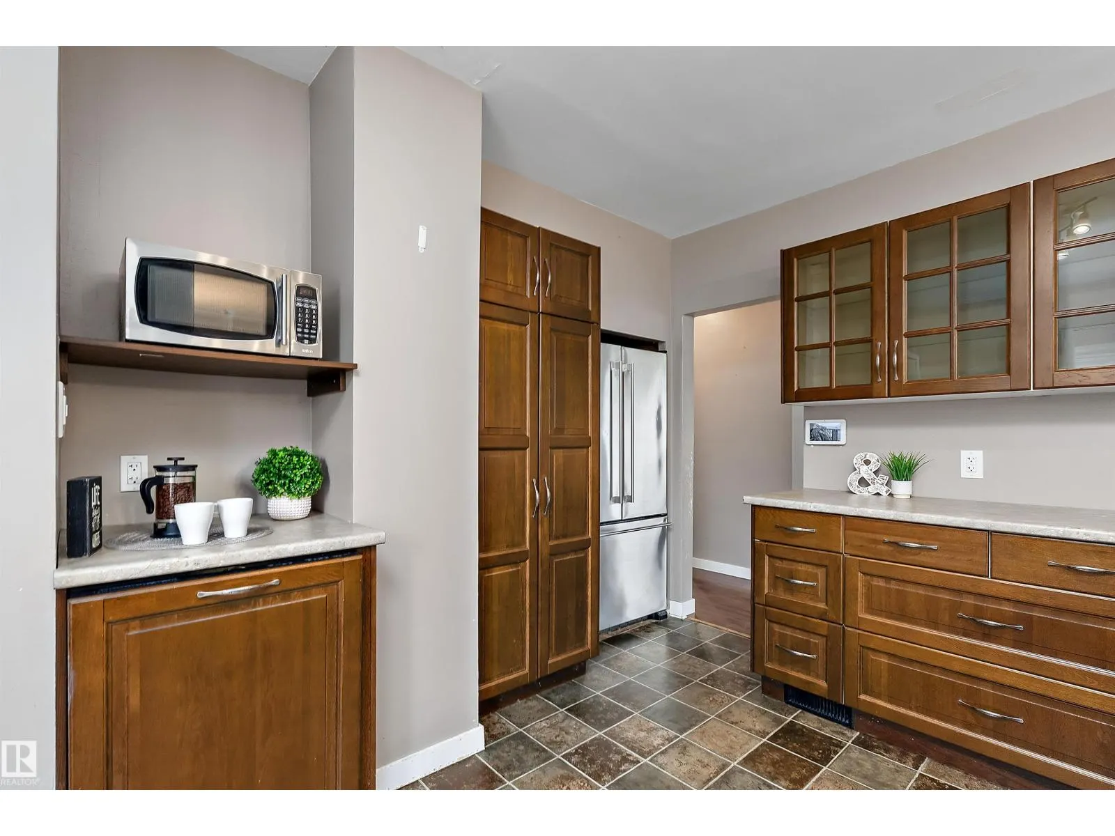 12210 95 ST NW