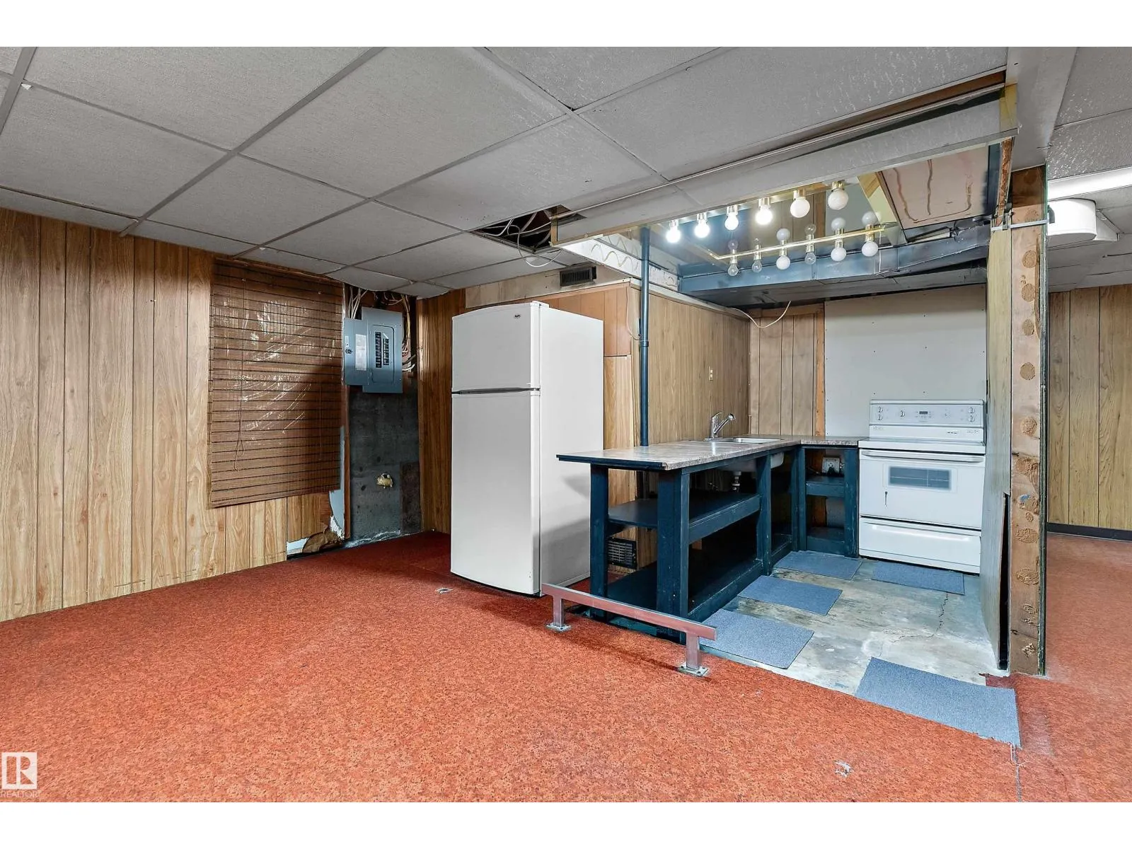 12210 95 ST NW