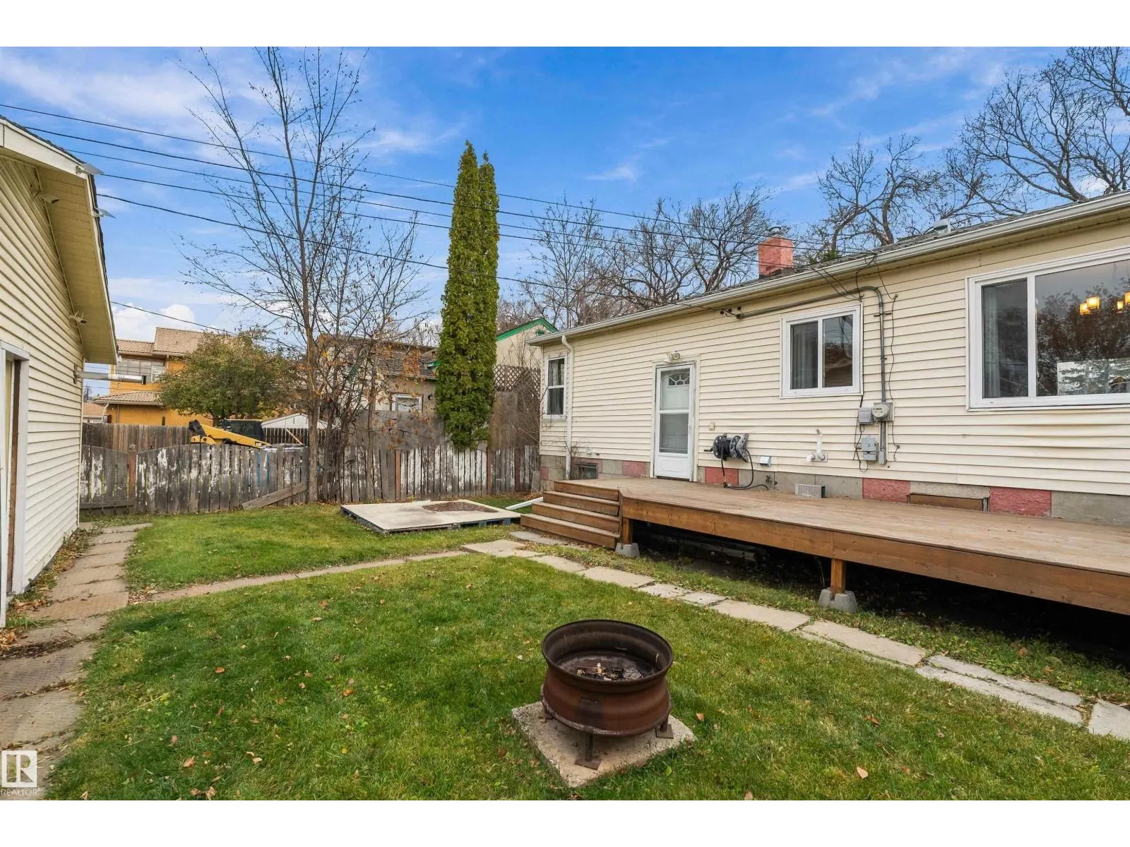 12210 95 ST NW