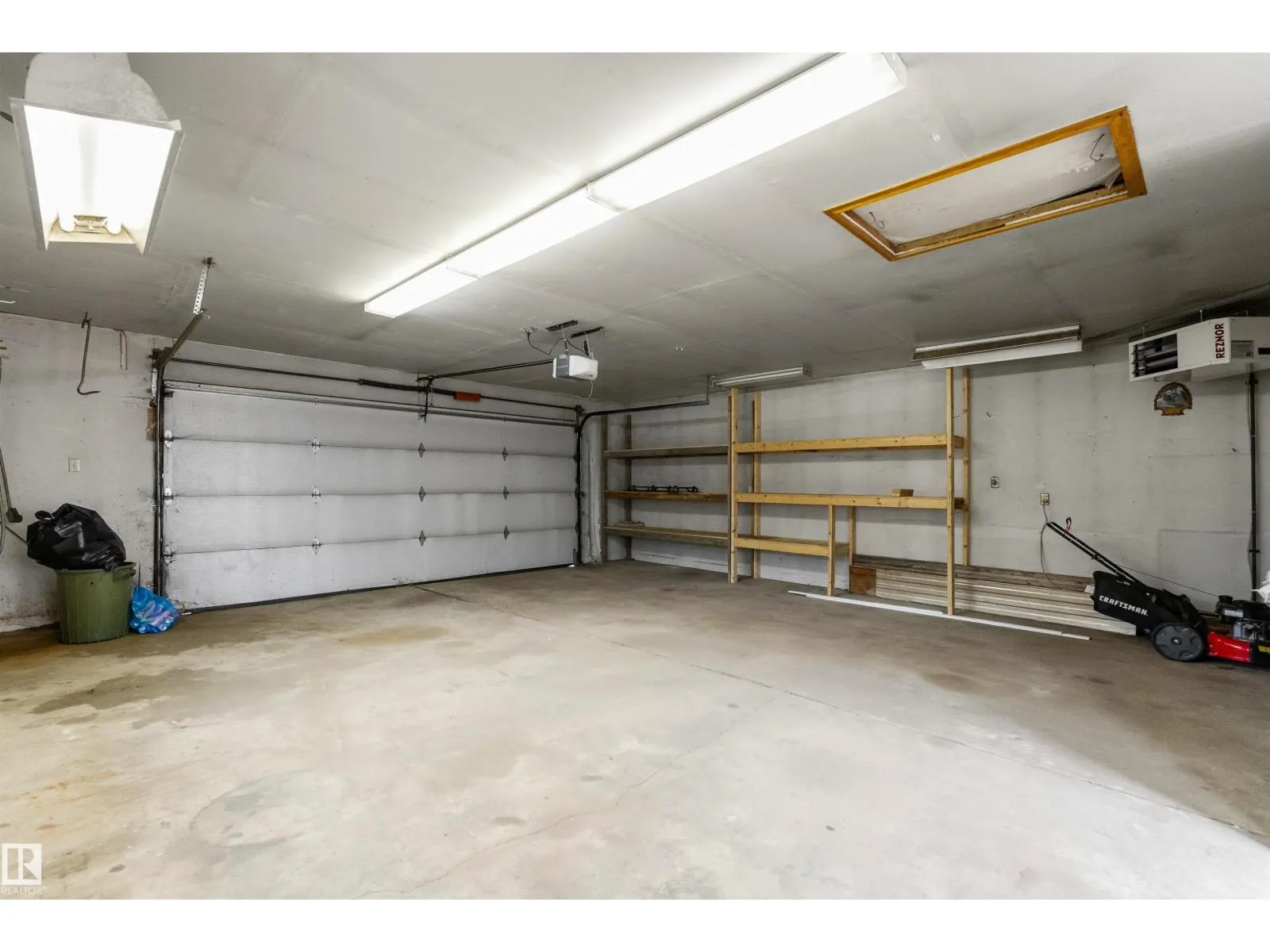 12210 95 ST NW