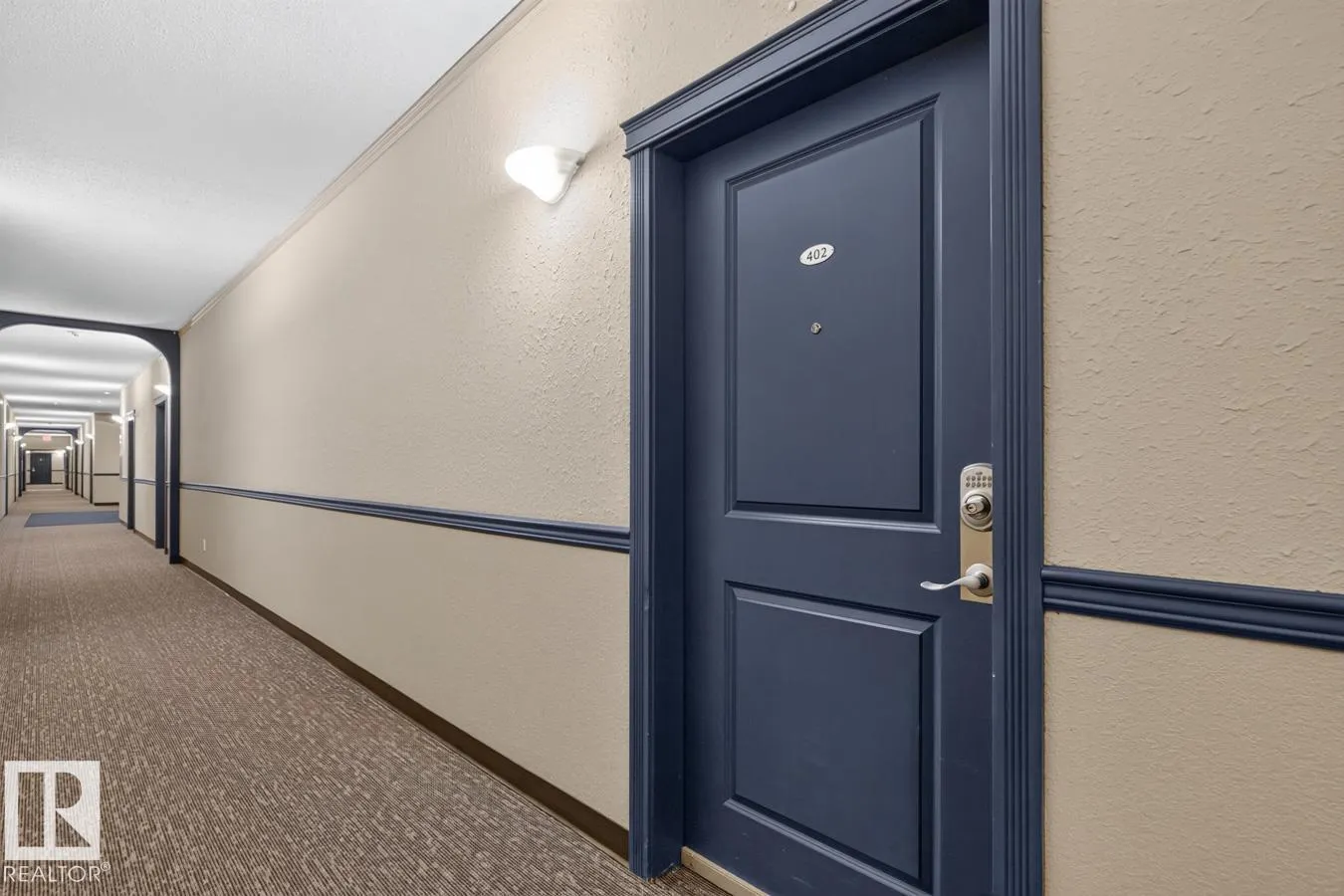 #402 10535 122 ST NW