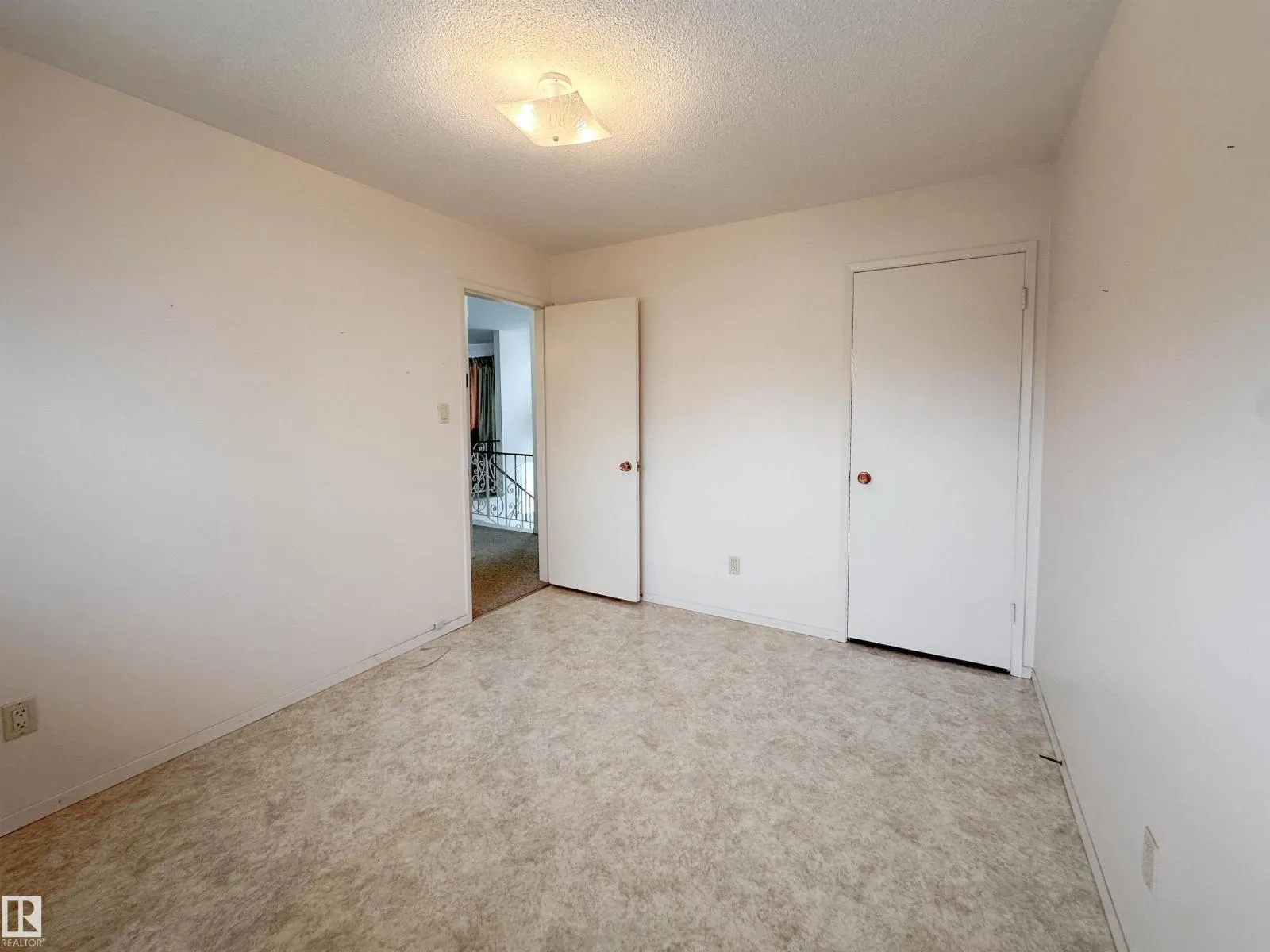 14923 83 ST NW
