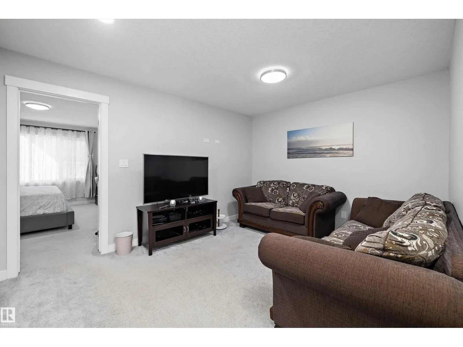 6506 167A AV NW