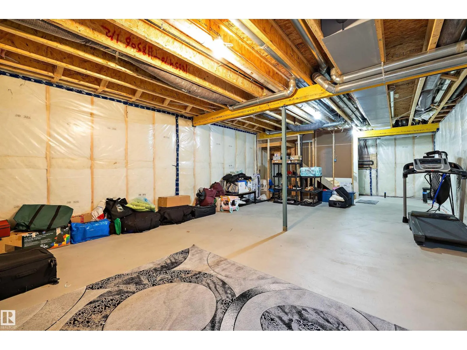 6506 167A AV NW