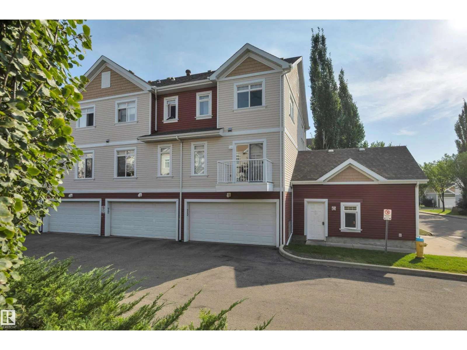 #73 1804 70 ST SW