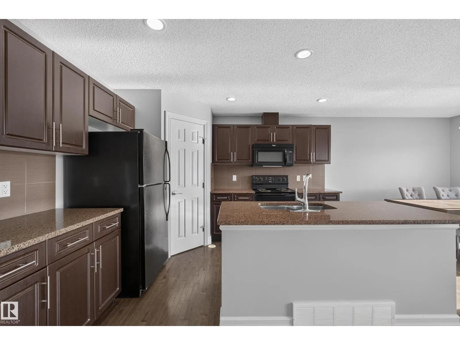 12255 167A AV NW
