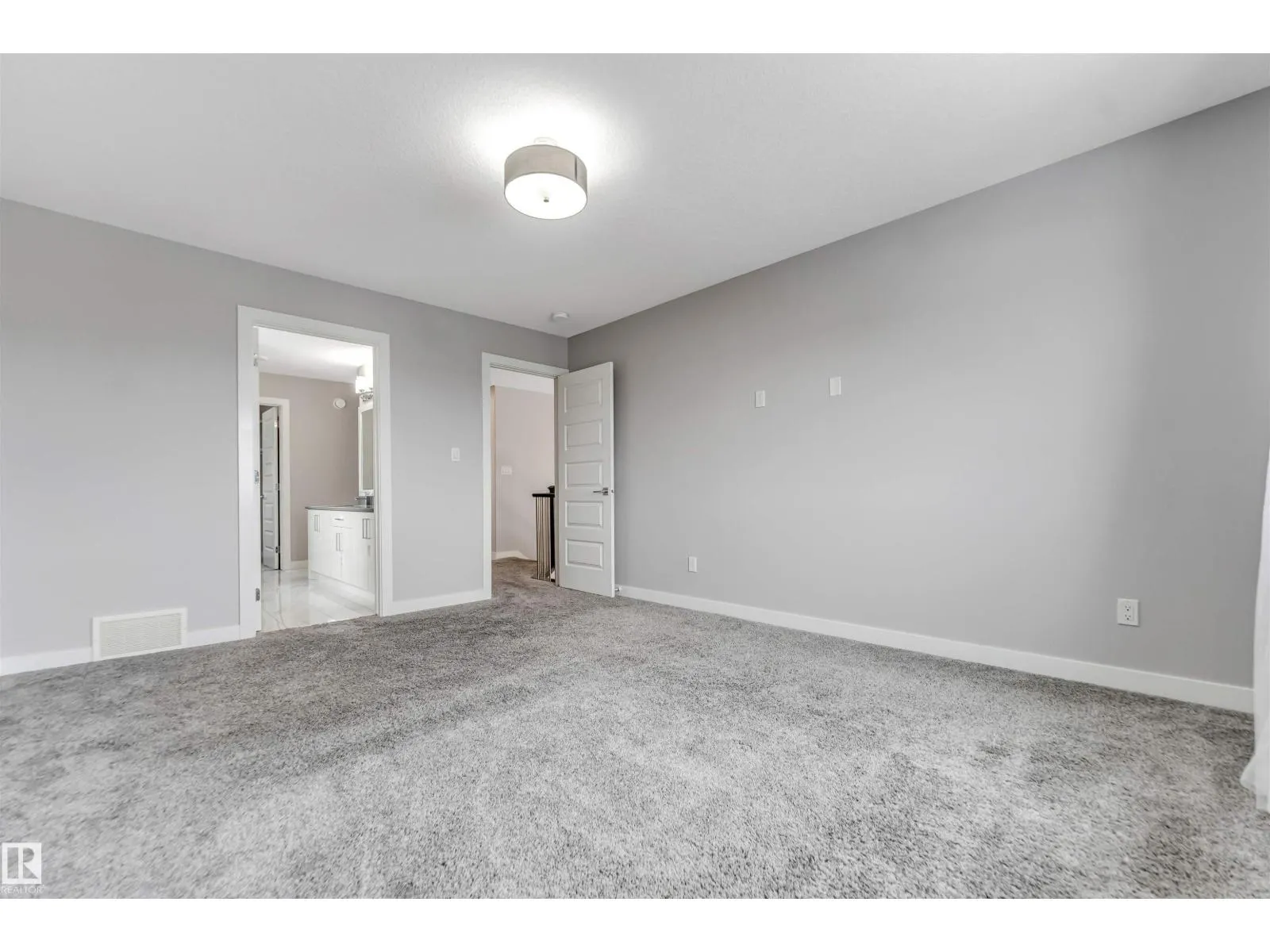 4816 37 ST