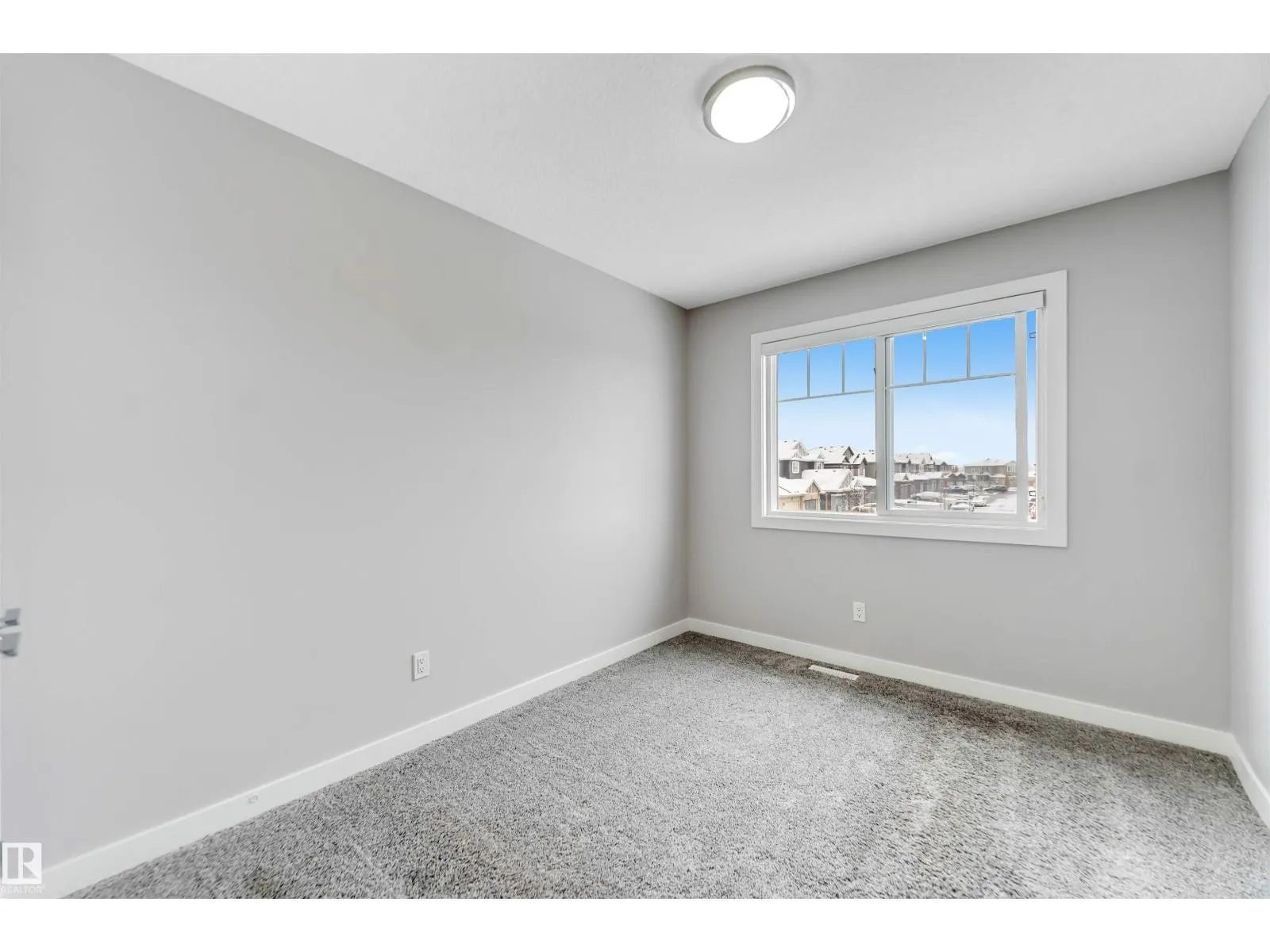 4816 37 ST