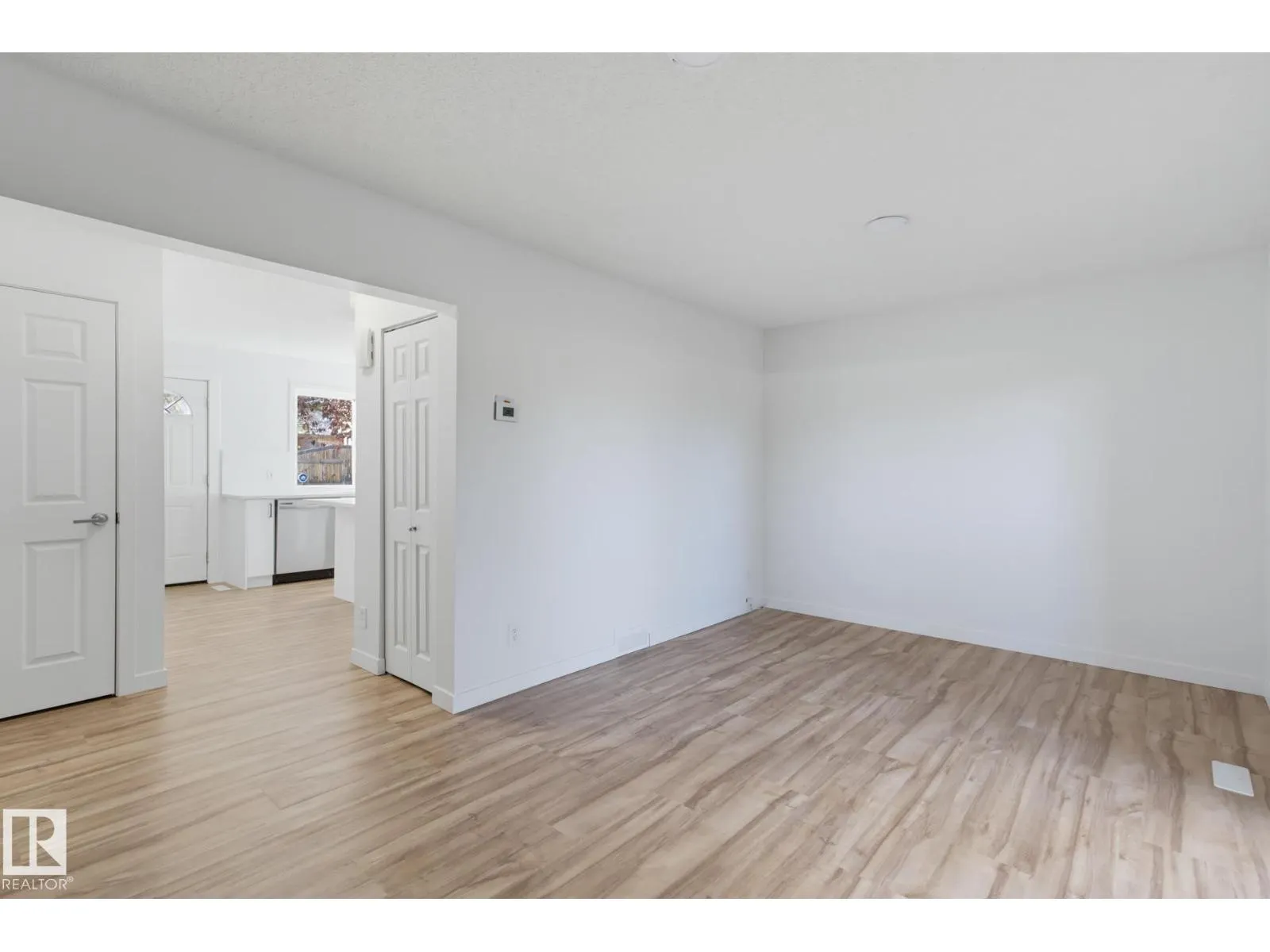 133 WOODSTOCK NW