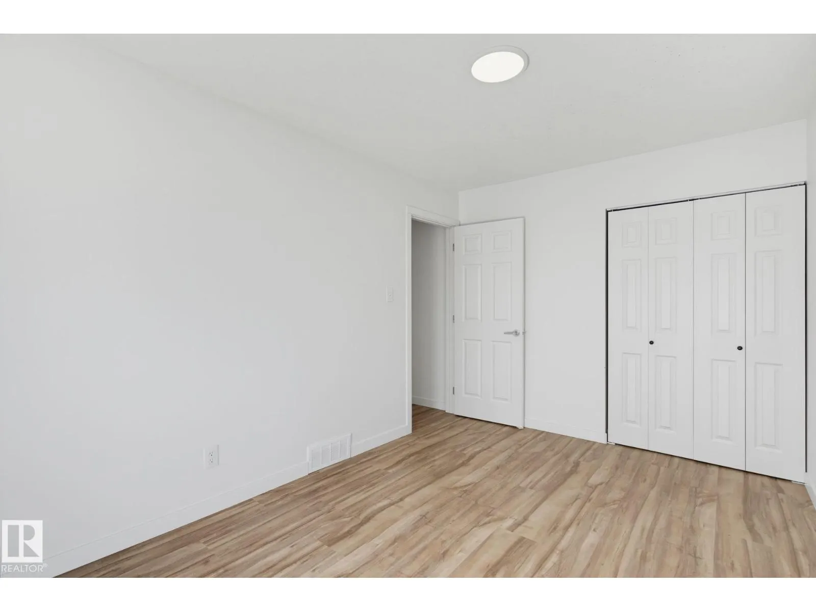 133 WOODSTOCK NW