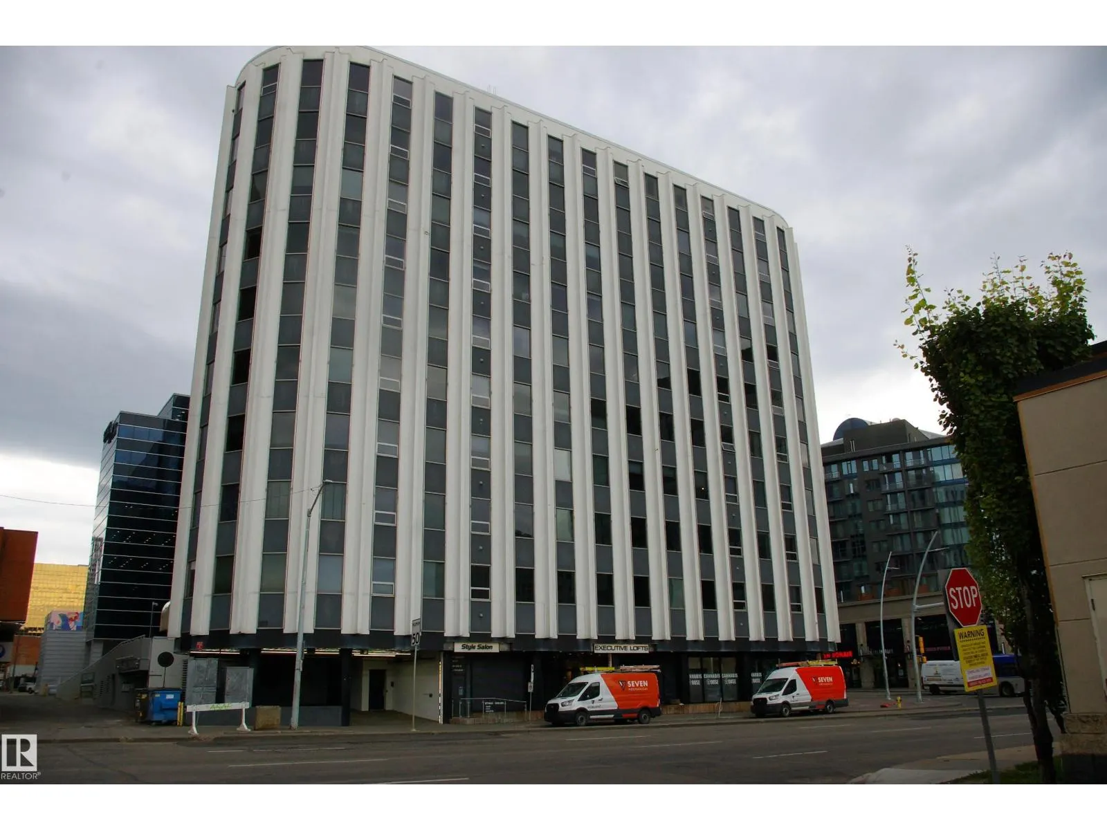 #502 10105 109 ST NW